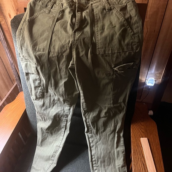 Green cargo pants skinny ankles - Picture 3 of 5